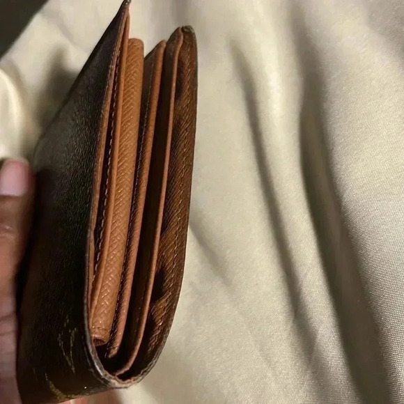 💥Host Pick💥 Louis Vuitton Mens Monogram Wallet w/Dust Bag - Picture 10 of 12